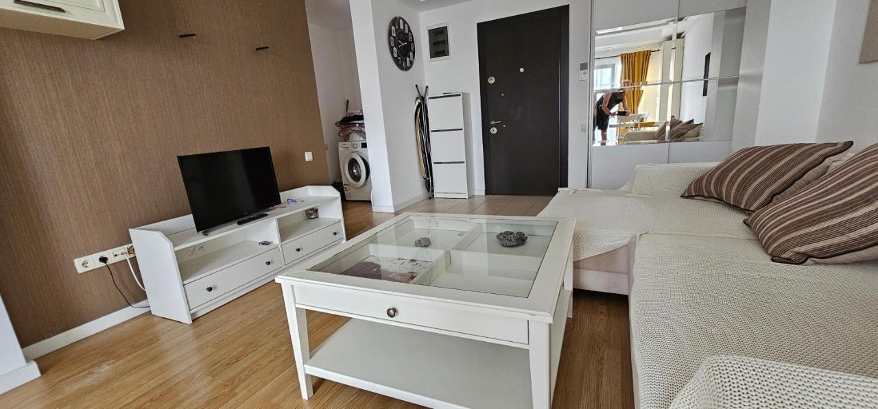 Homey 2 Cosmopolis Stefanestii de Jos Dış mekan fotoğraf
